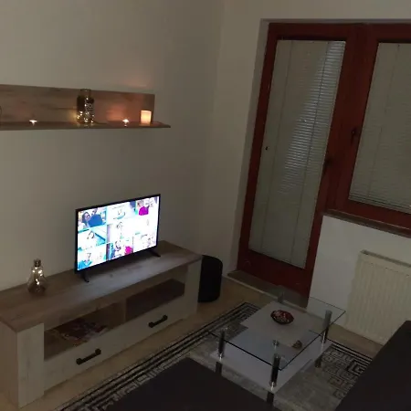 Apartment Dijamantiri *