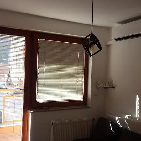 Apartment Dijamantiri *